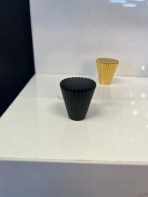 Küçük Tırtıklı Metal Düğme Kulp Altın Krom Mat Siyah Füme Rose Bronz Renk Gold Gümüş Tek Delikli - Görsel 3