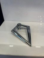 V Misket Sarkaç Metal Düğme Kulp Tek Delikli Üçgen Krom Renk Gümüş - Görsel 2