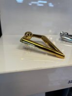 V Misket Sarkaç Metal Düğme Kulp Tek Delikli Üçgen Altın Renk Gold - Görsel 6